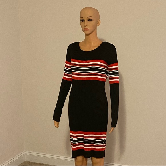 Long sleeve sweater dress - Picture 3 of 8
